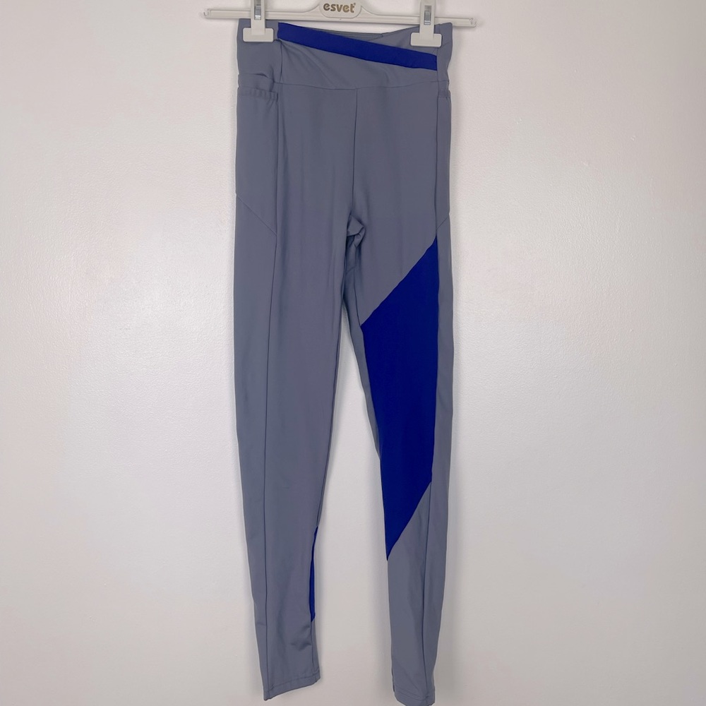 Gymshark Gray& Purple With Side Pockets Athleisure Leggings Size S